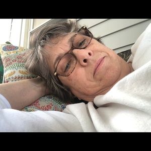 Meet your Posher, Linda